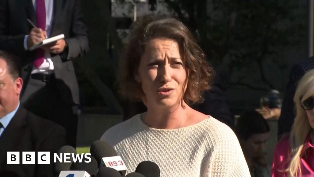 Menendez brothers ‘have exemplified growth and healing,’ cousin says