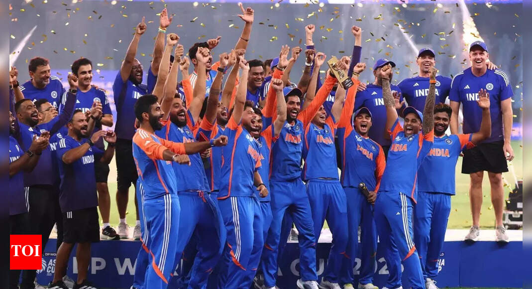 ‘This will haunt them’: Shoaib Malik says India will regret not accepting Asia Cup trophy from Mohsin Naqvi | Cricket News